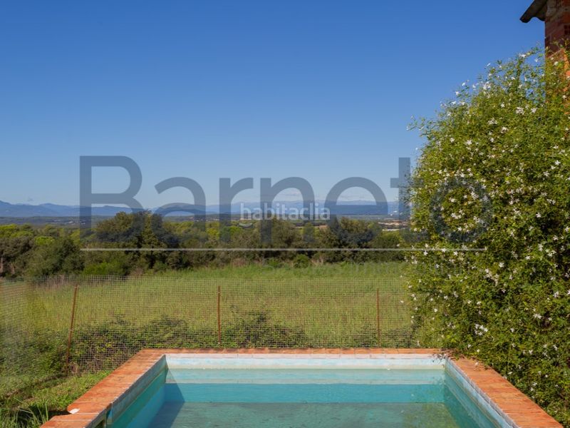 Foto 4322df01-b857-4f84-8149-4740ad7371a8. Masia a Foixà