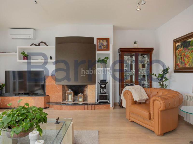 Foto 61880cbc-9633-4cee-8516-0fd6bad8751a. Casa amb aparcament a Montilivi Girona