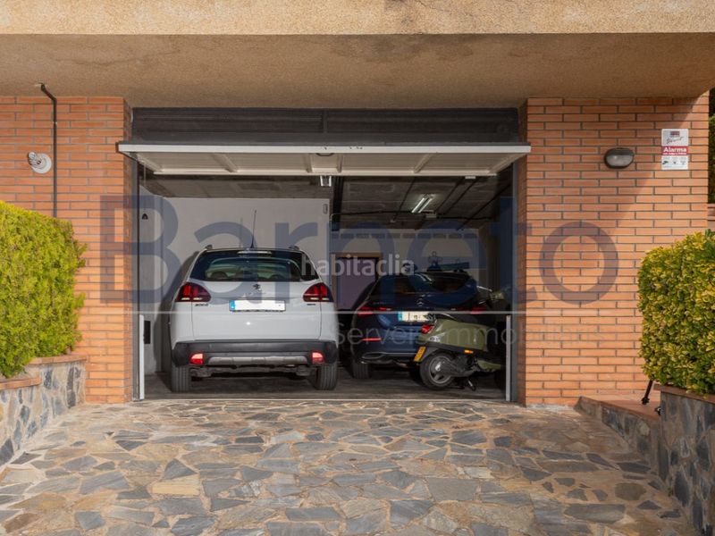 Foto e2146ca0-c828-4860-8568-d87da9055f33. Casa amb aparcament a Montilivi Girona
