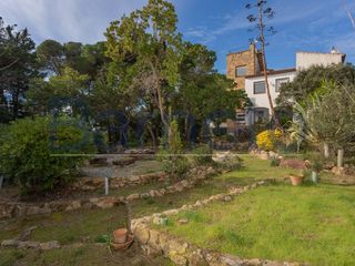 Casa a Torre Valentina-Mas Vilar de La Mutxada-Treumal. Exclusiva finca con vistas panorámicas en torre valentina  sant