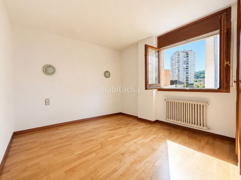 Foto 29278902-f1d7-4872-97c3-101543c18d09. Pis a Eixample Nord Girona