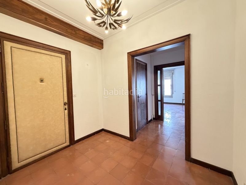 Foto a97d6710-b11d-43d1-90b1-4cb7311f4de8. Pis a Eixample Nord Girona