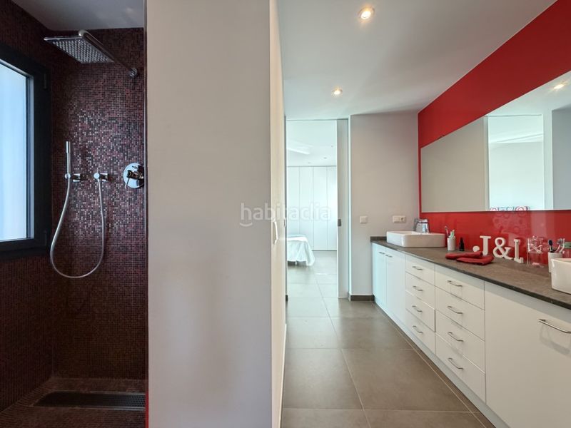 Foto 5316a05a-7de5-418c-8130-24cc7c9e6456. Casa amb aparcament piscina a Cornellà del Terri
