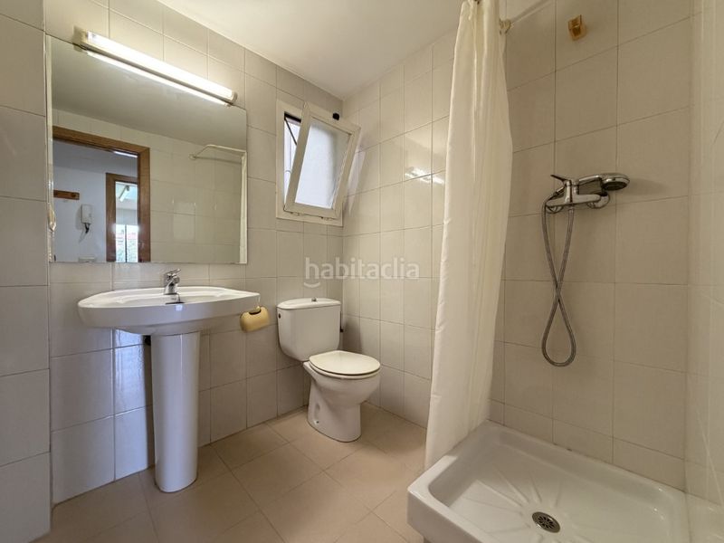 Foto 53989fc7-7ba8-41db-b625-327fde9f1f08. Pis amb aparcament a Carme - Vistalegre Girona