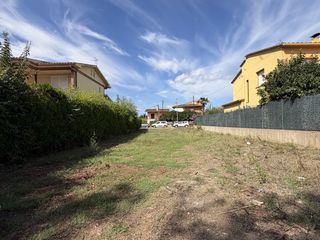 Terreno residencial en Bordils. Parcela en venta en bordils, carretera de palamós numero 48.