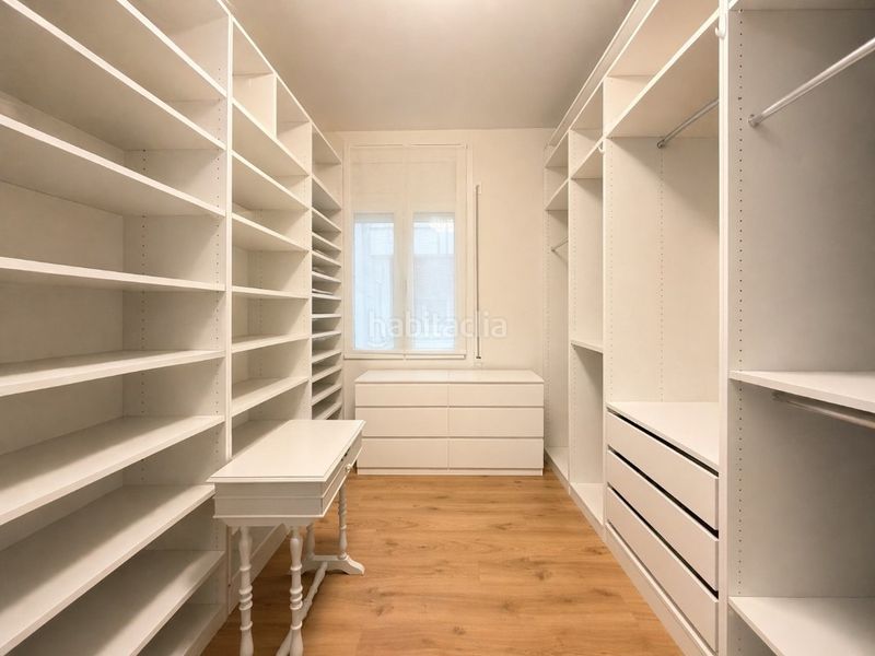 Foto c63c126d-8f6a-46b4-8aef-79bbf12a9257. Flat in Eixample Nord Girona