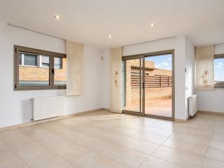 Haus in Fornells de la Selva. Casa en venta en fornells de la selva girona  espacio, luz y cal