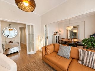 Appartamento in Eixample Nord. Exclusivo piso reformado de 5 habitaciones con gran luminosidad