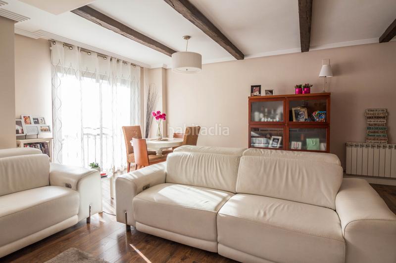 Foto ac3d3290-ad3b-46d4-b345-d168d0ef1d13. Àtic a carrer del mas calvo 29 a Vila-seca poble Vila-seca