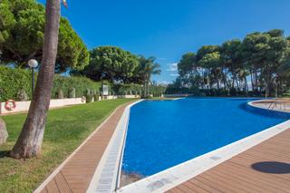 Penthouse in Avinguda de la diputació 41. Apartamento en el recinto residencial sol cambrils park