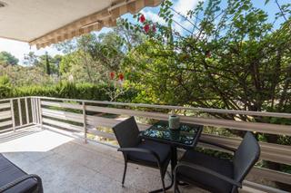 Apartament a Carretera del far 36. Amplio salón, 2 dormitorios y piscina comunitaria