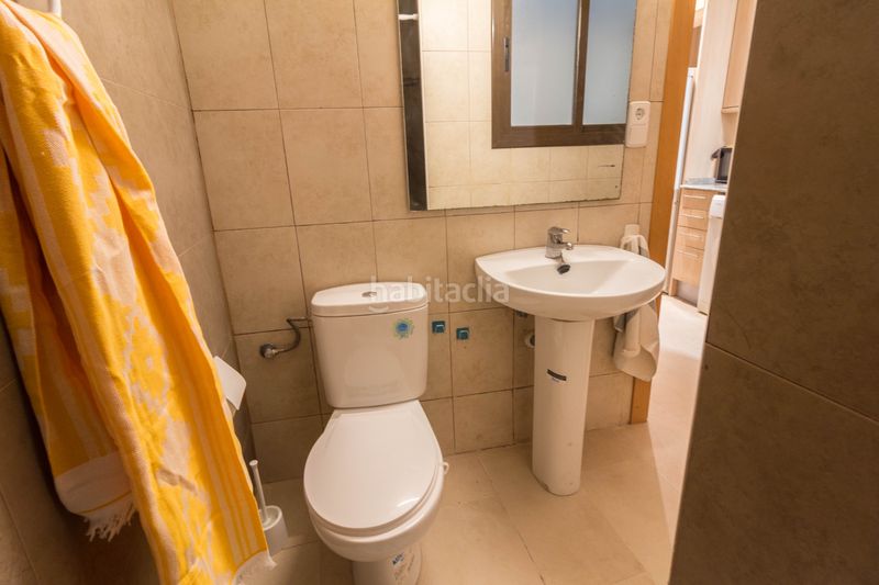 Foto 06aaeabc-2ff5-4598-97c2-1603d8e01ee3. Edifici a carrer de les galanes 17 a Centre Reus