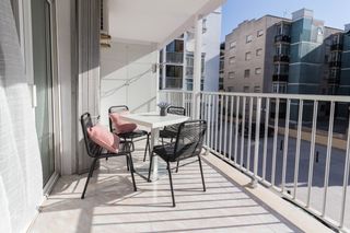 Apartament  Carrer de valència 57. Apartamento a 140 metros del paseo y la playa