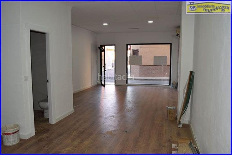 Foto 0e040e39-361d-47ab-804c-2051549a0562. Local comercial ¡excelente oportunidad! local comercial en zona privilegiada ?? en Santomera