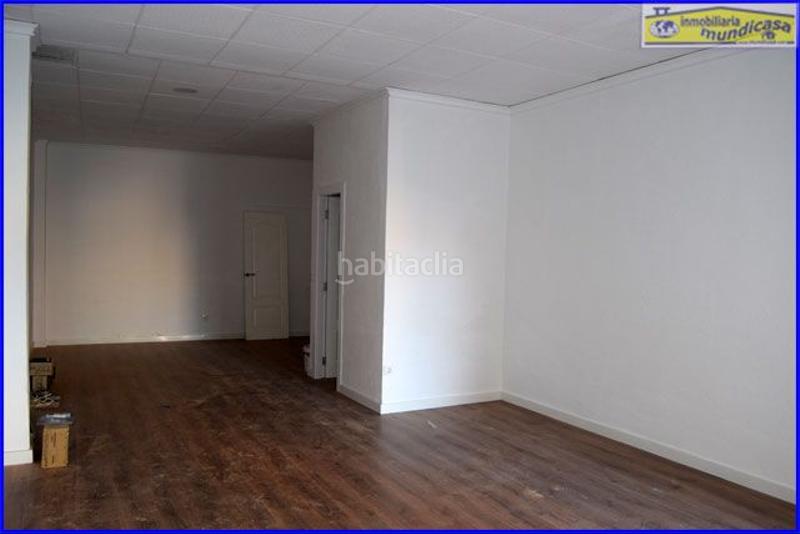 Foto 8a1b8bf8-80e3-41d6-9611-72b35b5e30dc. Local comercial ¡excelente oportunidad! local comercial en zona privilegiada ?? en Santomera