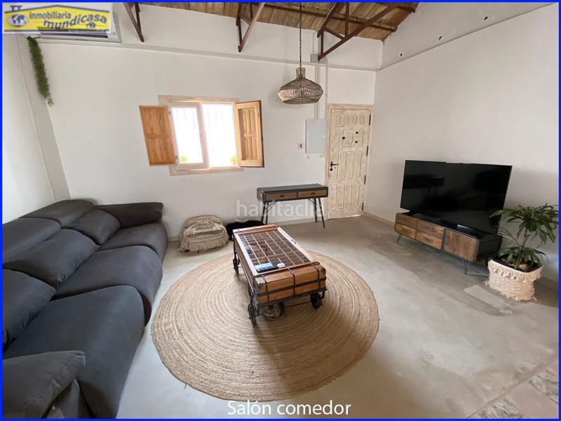 Foto df86d621-da5c-4c1f-998e-65eb65ebb428. Casa  reformada en Santomera