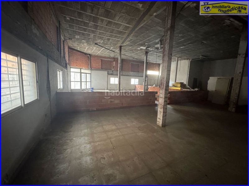 Foto f9fbb081-f479-4001-b366-4b4d9b052ac1. Local comercial a Santomera