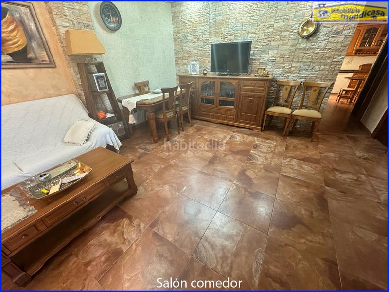 Foto 4e71fd2f-f4b4-4fe5-a06a-f2a277f4657f. Dúplex amb aparcament a Santomera