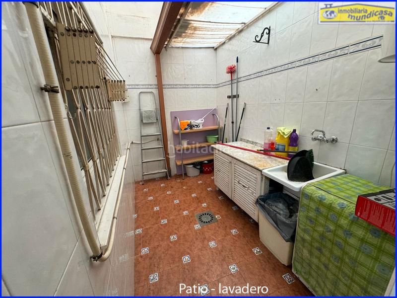 Foto ce1ca446-4170-49ad-afd6-0659e3e71e1c. Dúplex amb aparcament a Santomera