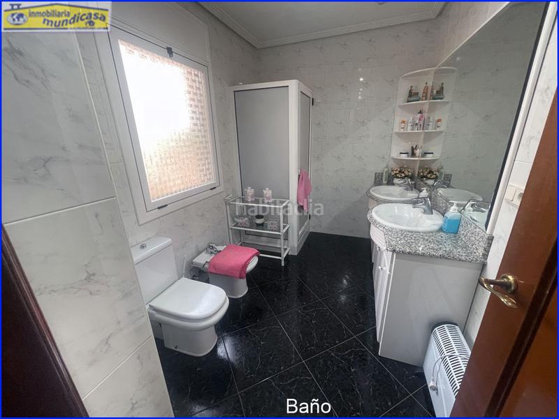 Foto 8ddb25ab-aa43-4587-a725-8d0c8e7775a8. Casa adossada amb xemeneia calefacció a Cobatillas Murcia