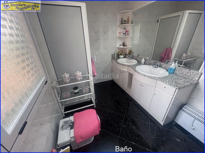 Foto c15bacdc-afdf-4955-8ca7-20ae5f3c16f2. Casa adossada amb xemeneia calefacció a Cobatillas Murcia