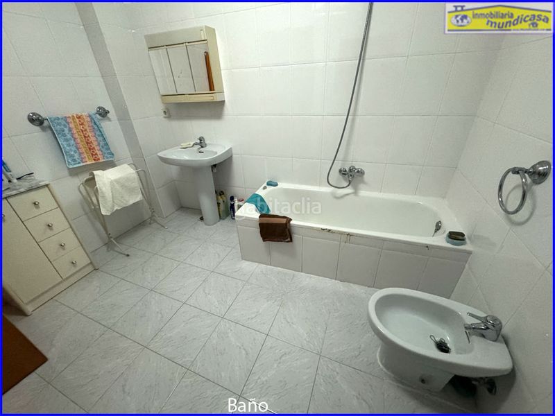 Foto 9e3c7c17-ba3f-48bc-8fab-400f93651e92. Casa amb aparcament a Santomera