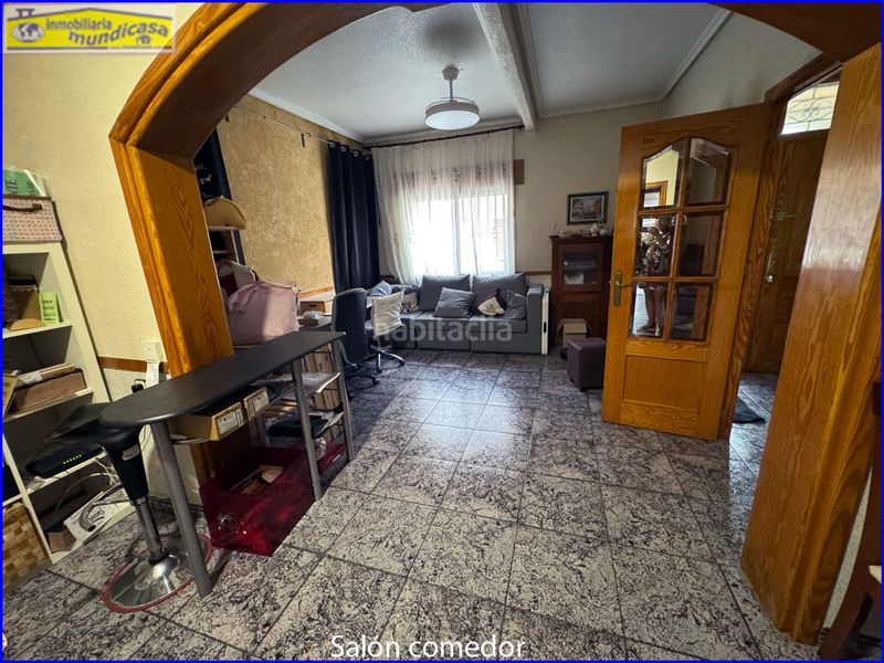 Foto d7d8cc18-ac5f-4ee1-8ed9-55a5fadc5c4d. Casa adossada a Santomera
