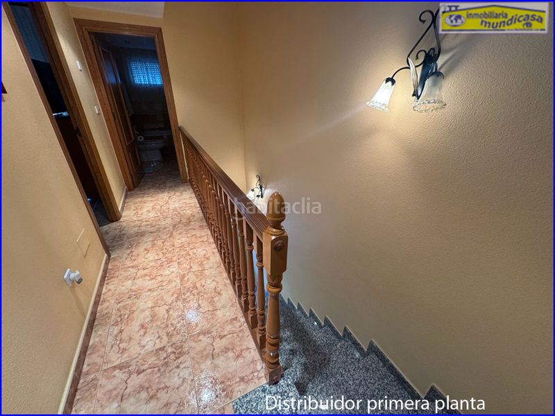 Foto bd71a9f6-c45a-4686-8b6d-06815ef1f6bd. Dúplex a calle murillo 2 a Santomera