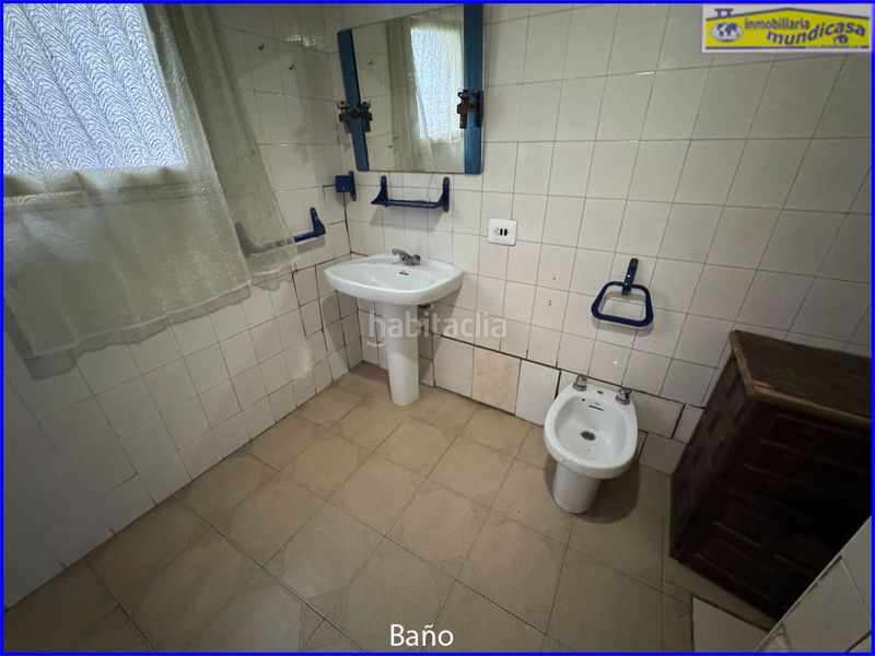 Foto 979e39d0-90c5-4a62-9bfb-f0001f25b305. Casa aparellada amb aparcament a Santomera