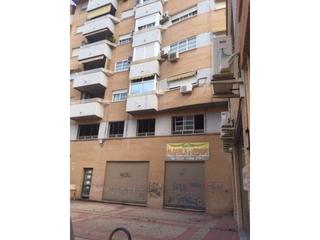 Local commercial  Travesía pina. Superficie total 308 m², local comercial superficie útil 308 m²,