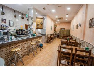 Local Comercial  Calle francisco paredes. Superficie total 120 m², local comercial hab. individuales: 1, 2
