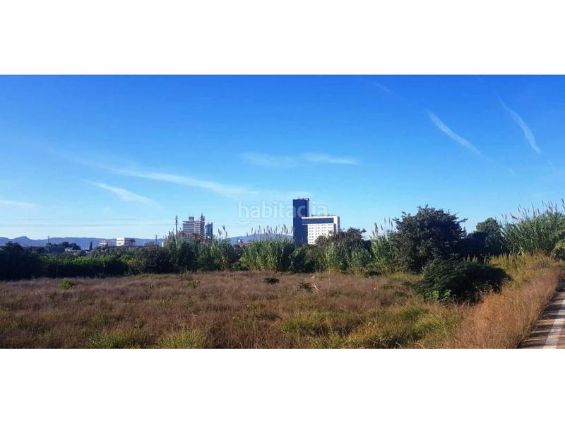 Foto fe45d6c8-5470-4cd6-a006-13e9dbe62809. Terrain résidentiel dans El Puntal Murcia