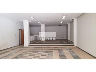 Local commercial à Victor Perez