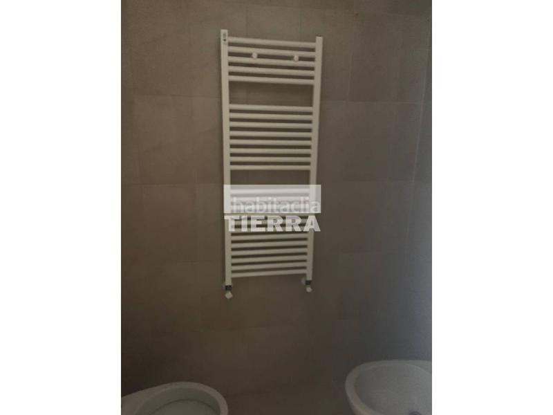 Foto b7097911-3774-4f66-bc77-abd373b7b3f2. Pis amb aparcament piscina a Jerónimo y Avileses Murcia