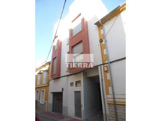 Pis  San francisco. Cesión de remate  piso en molina de segura