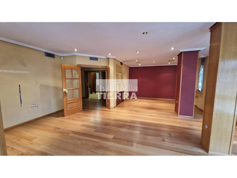 Foto 4f935f86-ac89-48c7-be5f-2b79e64f322e. Piso  en venta en gran via en Santa Catalina - San Bartolomé Murcia