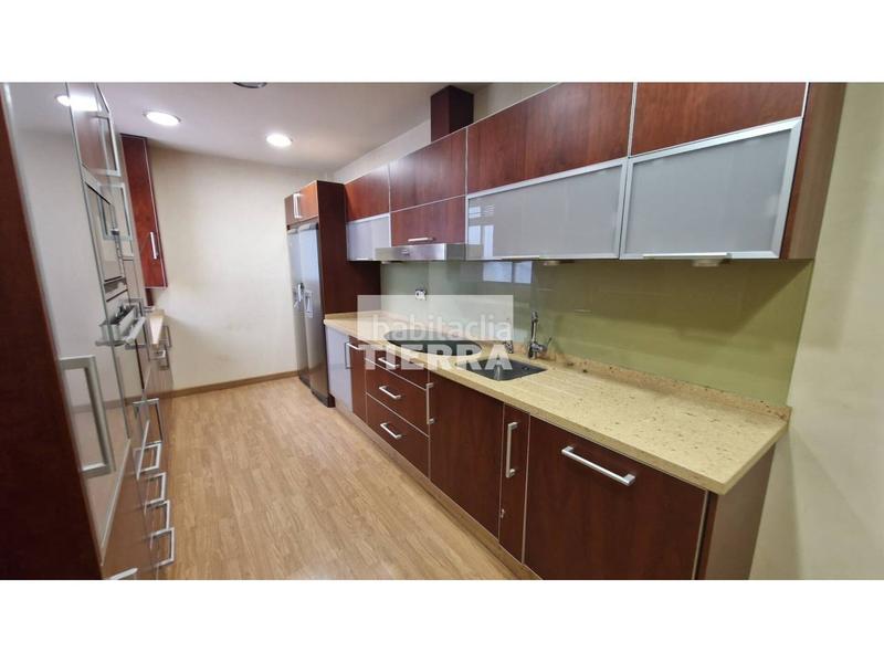 Foto 9ca84faf-0f31-44ff-8b27-53526ade9e5a. Piso  en venta en gran via en Santa Catalina - San Bartolomé Murcia