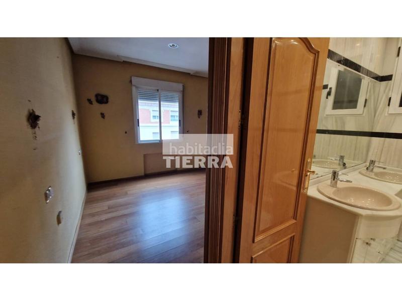 Foto a7fdf106-6411-40f5-9f22-df5a4e23af89. Piso  en venta en gran via en Santa Catalina - San Bartolomé Murcia