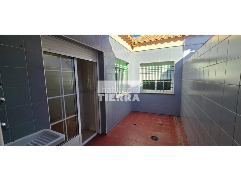 Foto 325c1c06-bb75-4605-a4d3-91c1307fc720. Casa adossada a El Algar Cartagena