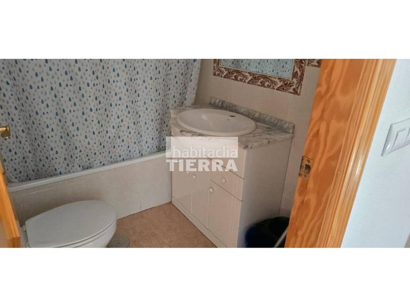 Foto c0816984-98f3-4bad-a6c6-60e19f0d9c4f. Casa adossada a El Algar Cartagena