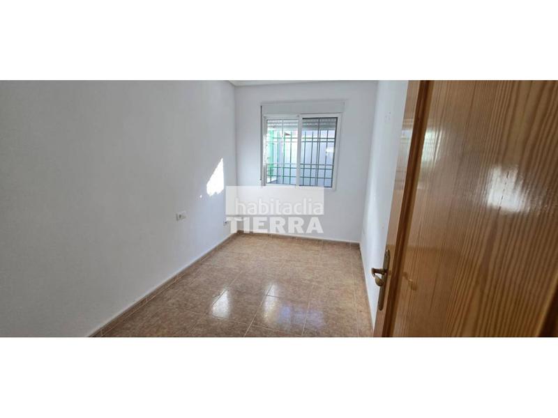 Foto e00a681b-23ef-456f-9ffb-cdc60b3c5c58. Casa adossada a El Algar Cartagena