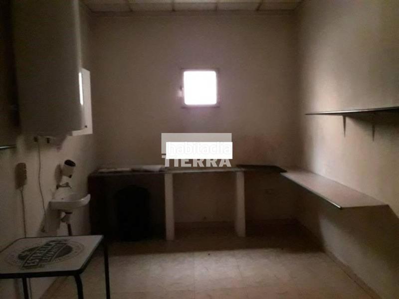 Foto 5860bf8b-04d1-44fb-94ed-f863dc4b618f. Alquiler local comercial local en alquiler en chilanderas en Murcia