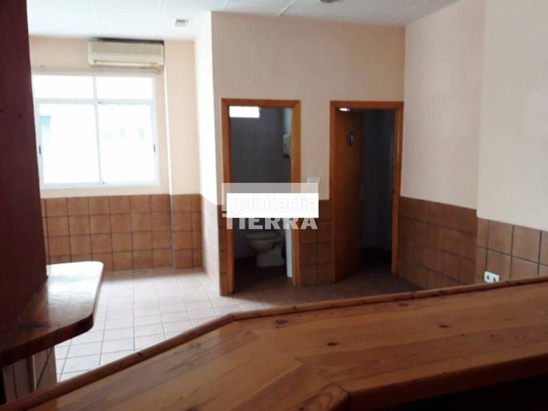 Foto 474880c8-e80f-43cc-ab56-ac925be2f677. Location local commercial dans Albatalia Murcia