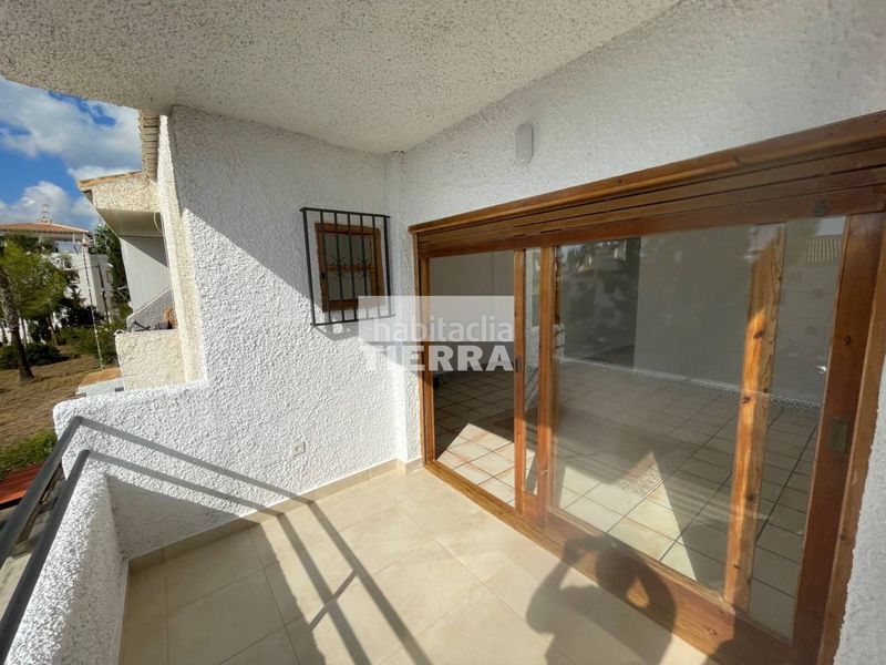 Foto 1bb1a225-5760-4106-904a-0e694ca7b526. Pis a Villamartín-Las Filipinas Orihuela