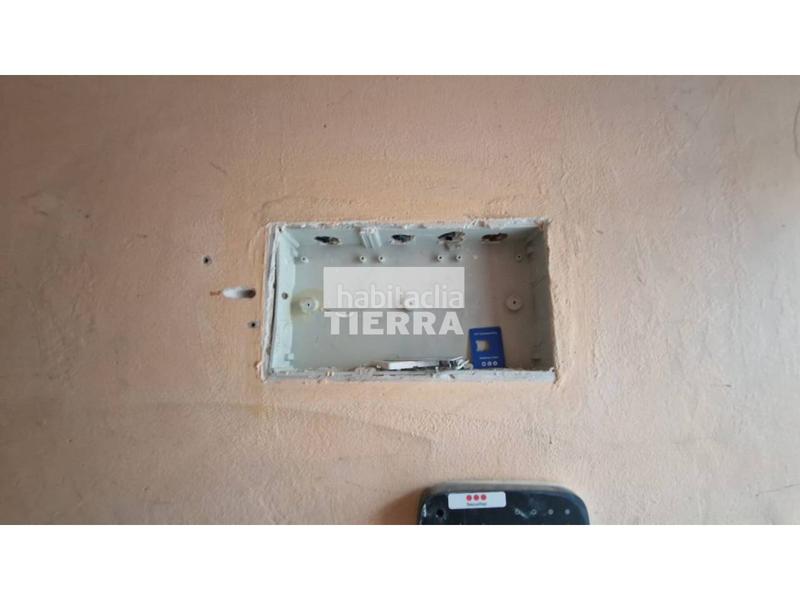 Foto ce6baae8-643c-458e-abea-9315e63d30d3. Casa adossada a Alcantarilla