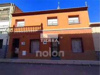 Pis  Agustina de aragón. Venta de un piso en alguazas