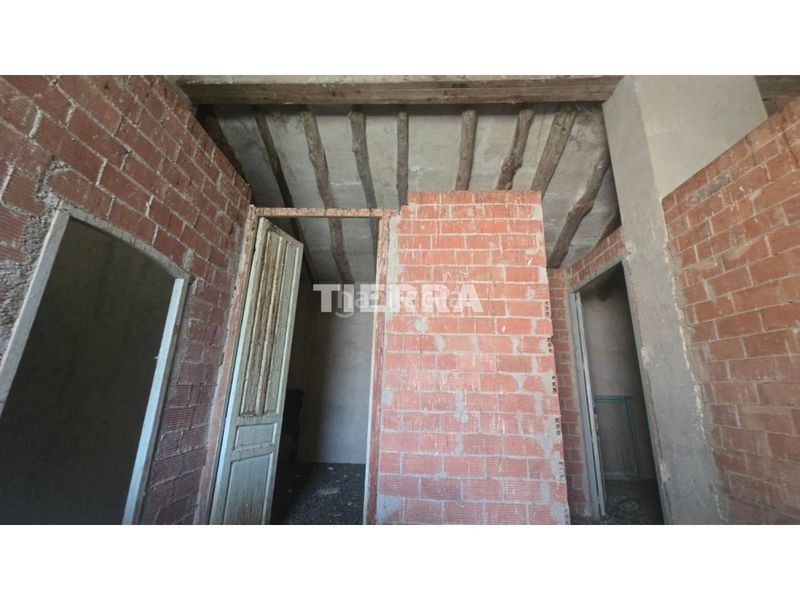 Foto cfde68bd-75b1-46fc-b90b-3492545fce41. Casa a Jumilla