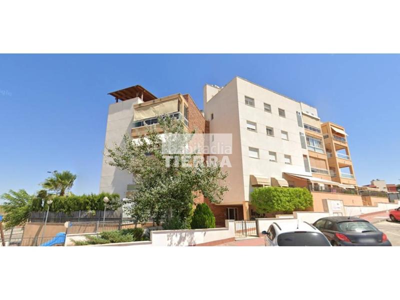 Foto f763d261-eaee-4fd8-a667-bb0325d0605d. Appartement avec piscine dans Los Vientos - Casa Ros Molina de Segura