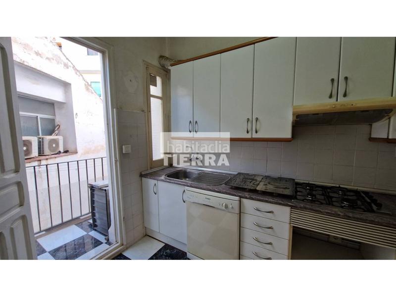 Foto c1f7c452-0255-4b29-b180-3ced707ac430. Pis a Santa Maria de Gracia Murcia