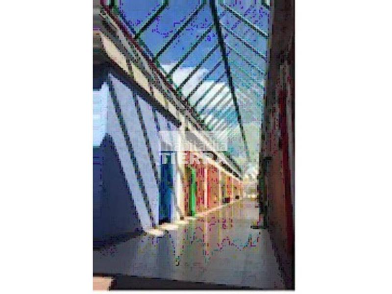 Foto a8f0edc6-0e68-40ef-b7c7-f922f9b6d29e. Local comercial cesión de remate local en villajoyosa alicante en Vila Joiosa (la)